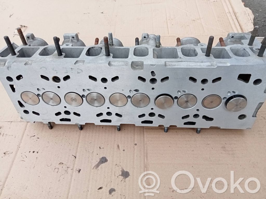 Alfa Romeo 156 Engine head 