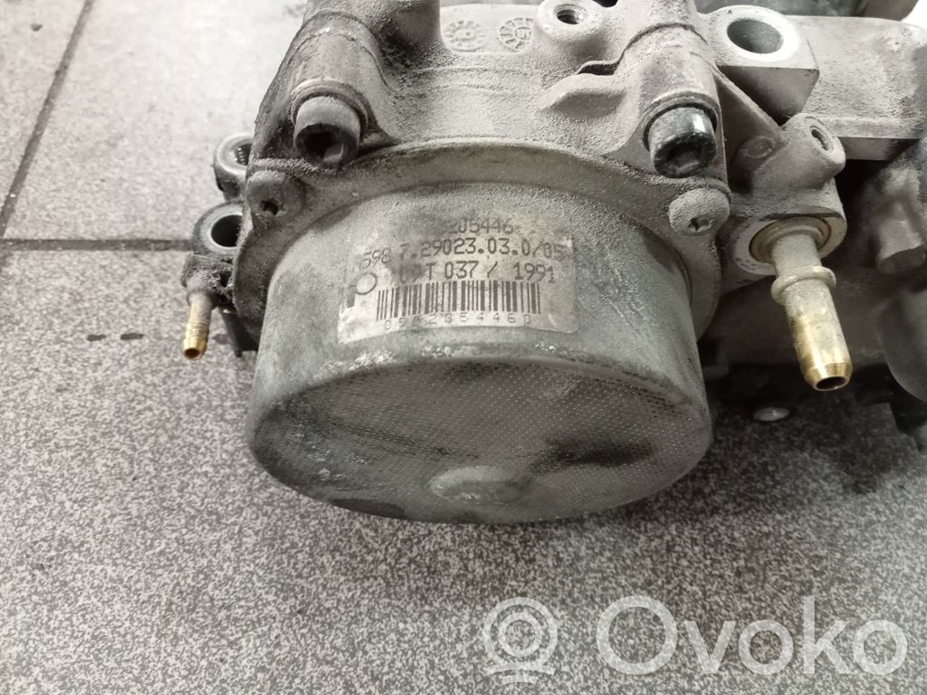 Opel Insignia A Pompă vacuum 