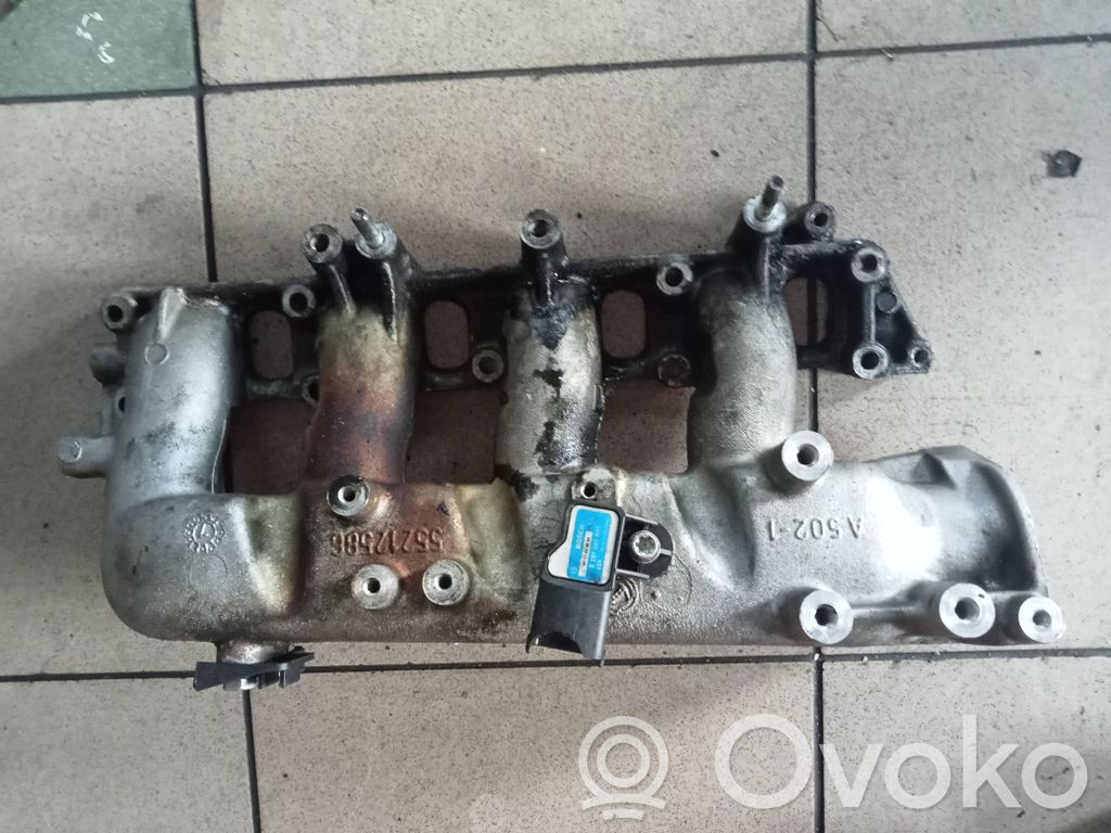 Opel Zafira B Colector de admisión 