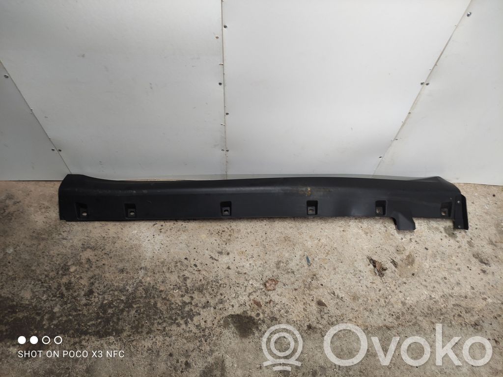 Suzuki Vitara (LY) Listón 