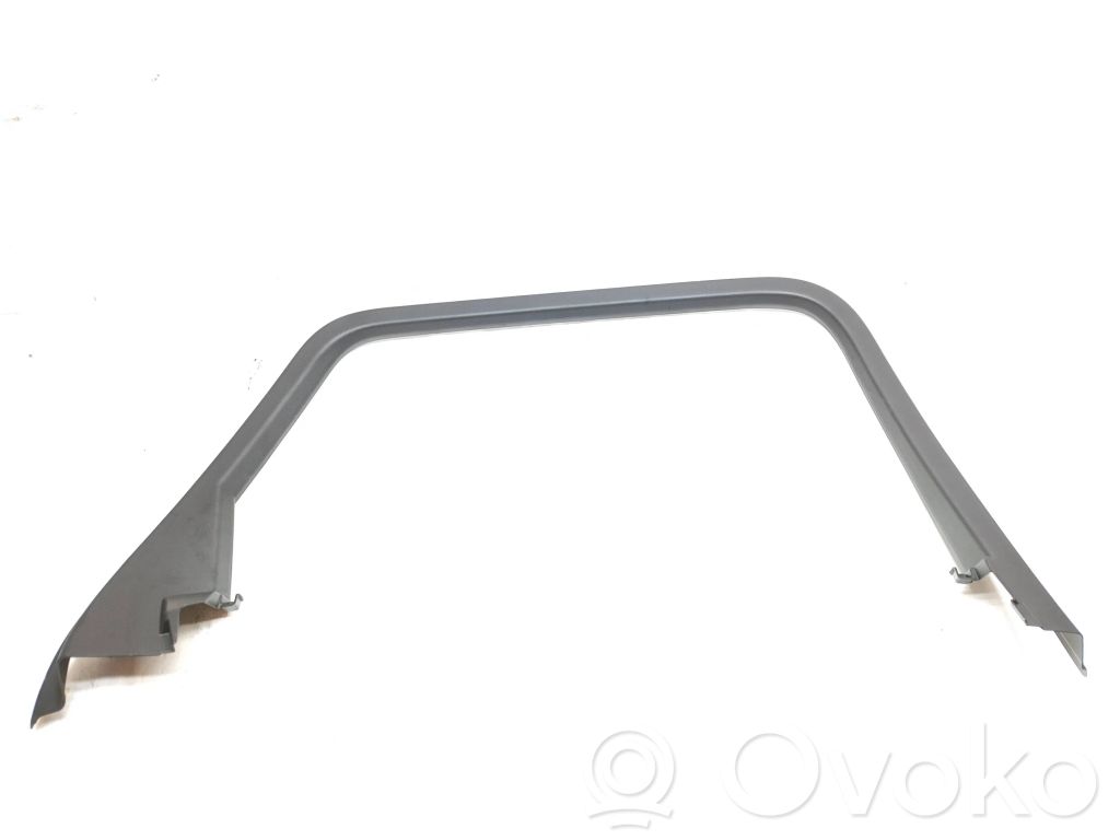 Audi A4 S4 B9 8W Listwa / Uszczelka szyby drzwi tylnych 