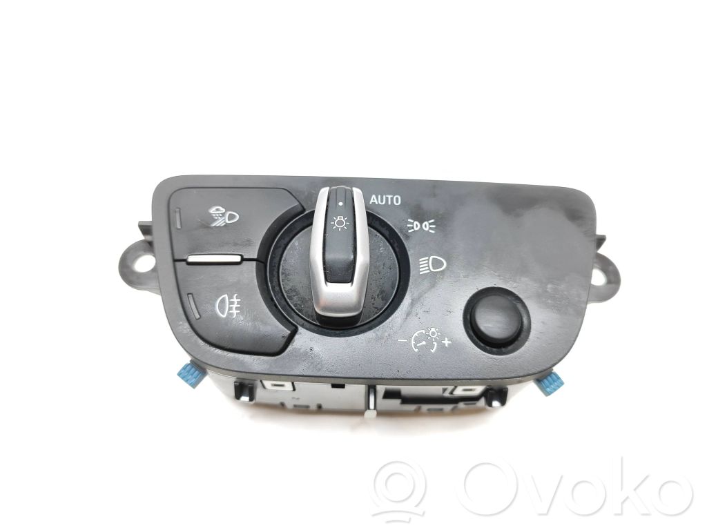 Audi A4 S4 B9 8W Przełącznik świateł 