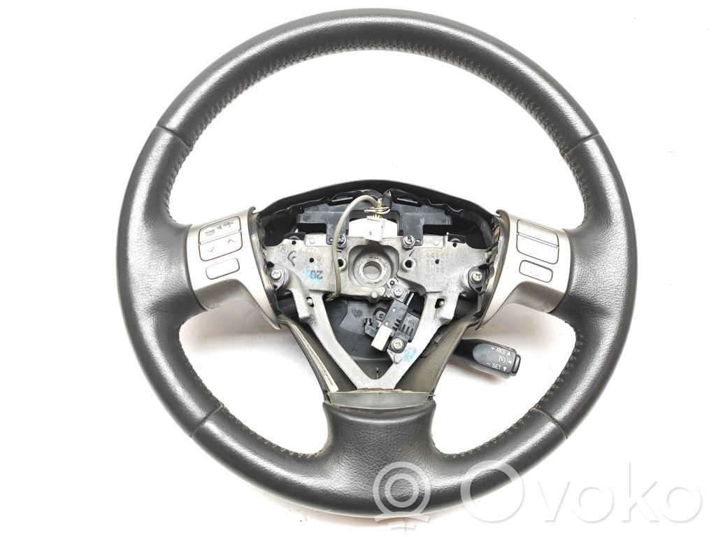 Toyota Auris 150 Ohjauspyörä 