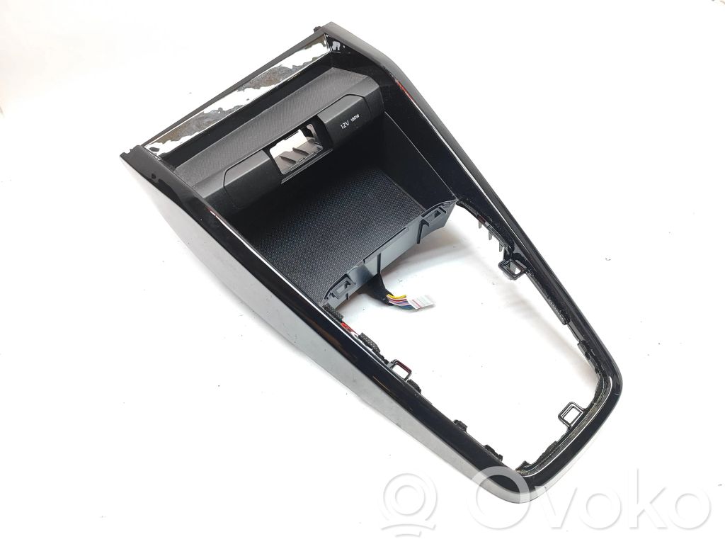 KIA Stonic Kita centrinė konsolės (tunelio) detalė 