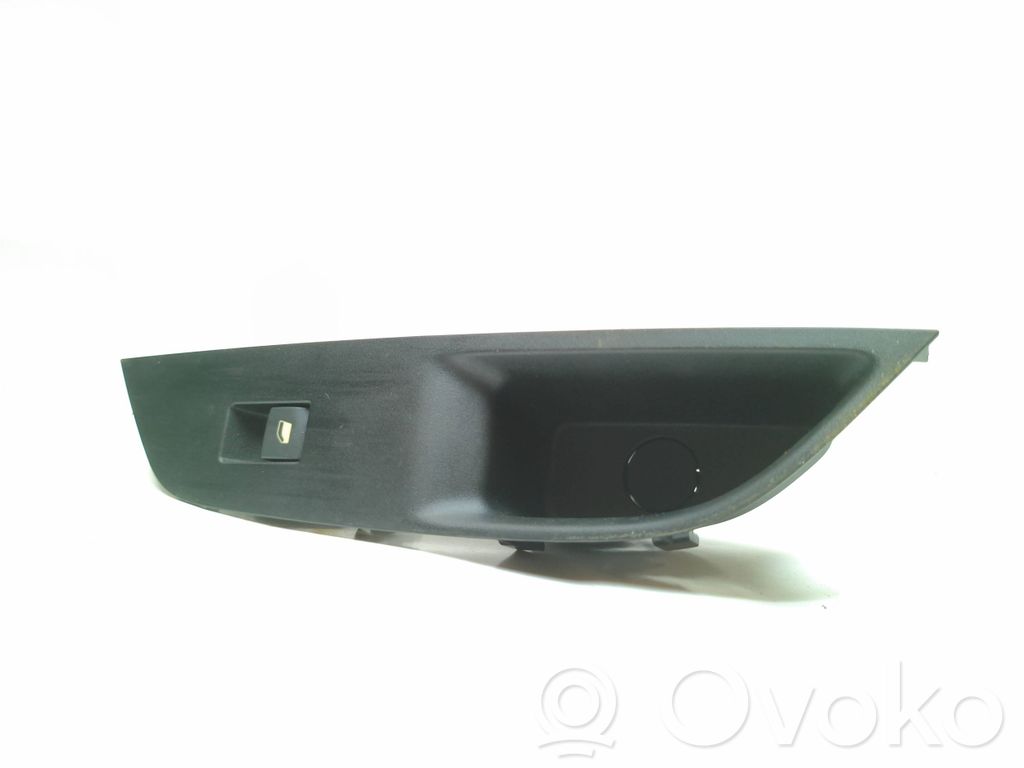 Opel Astra L Electric window control switch 