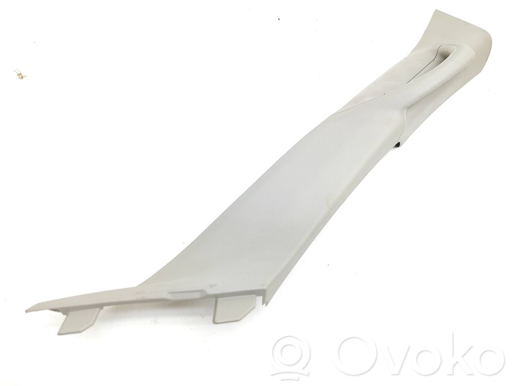 Chrysler Pacifica (A) pillar trim 