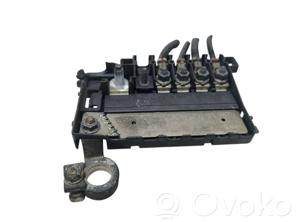 Volkswagen Taigo Positive wiring loom 