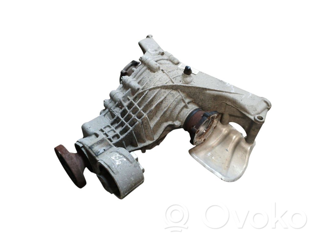 Audi A4 S4 B9 Galinis reduktorius 