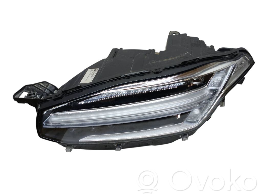 Volvo XC90 Scheinwerfer 