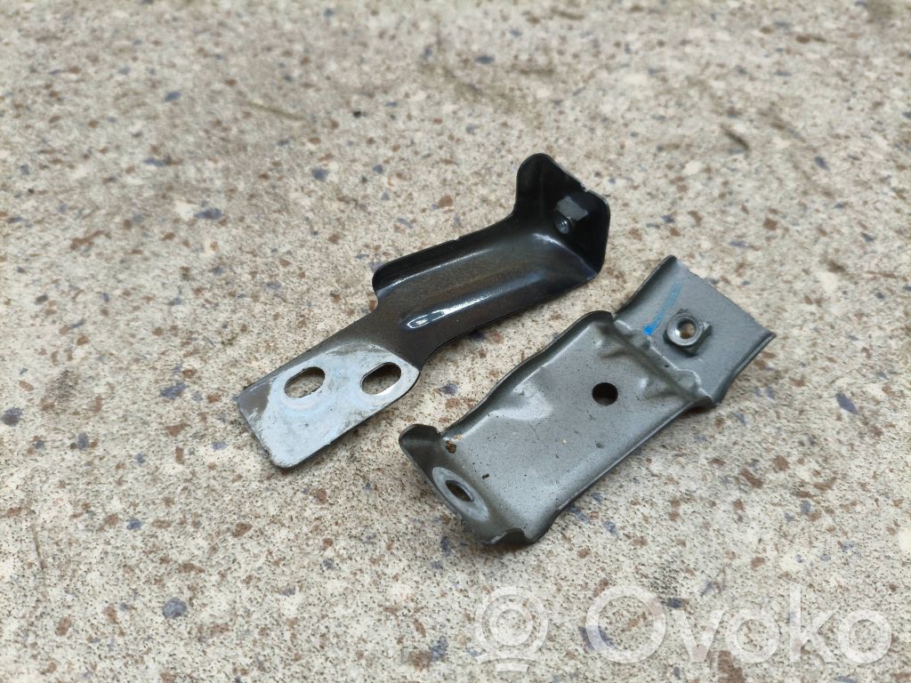 Audi Q5 SQ5 FY Supporto di montaggio del parafango