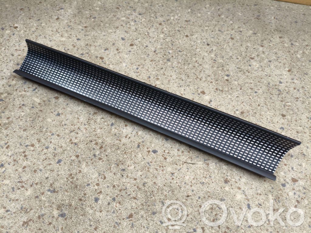 Volvo XC40 Panel trim 