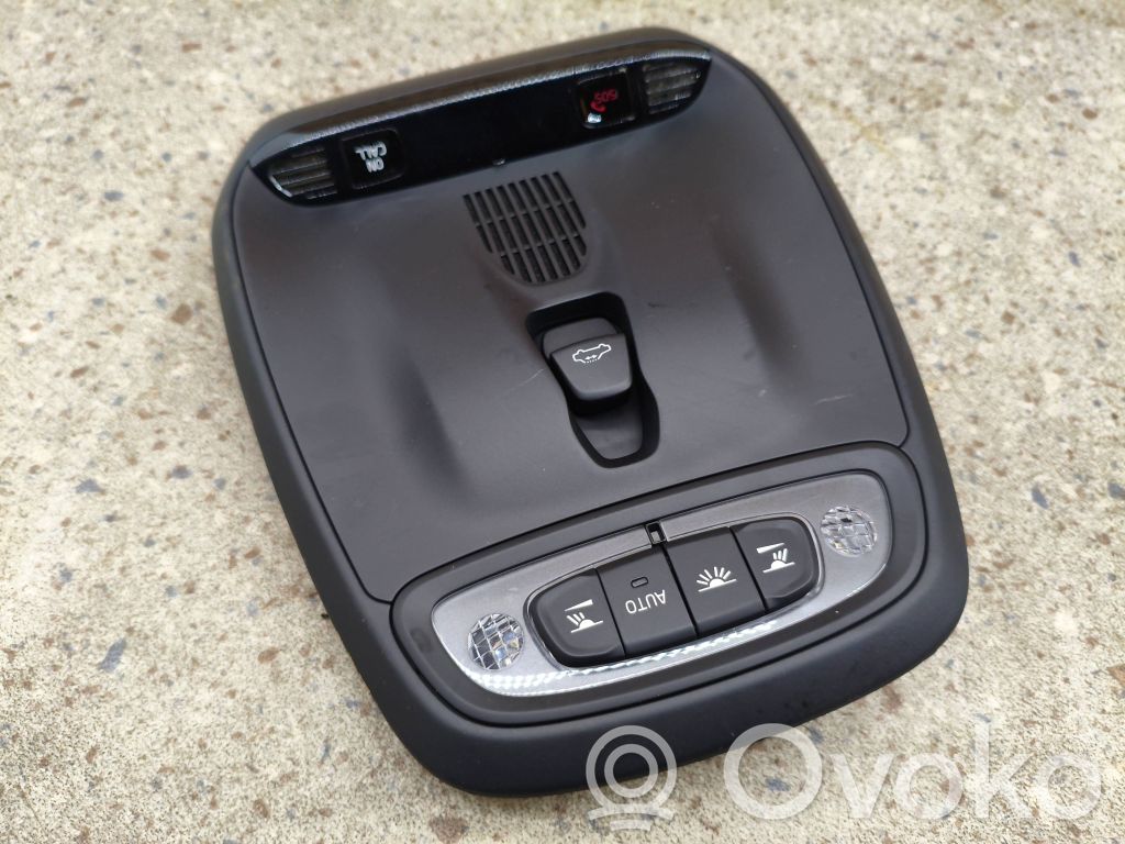 Volvo XC40 Luz del asiento delantero 