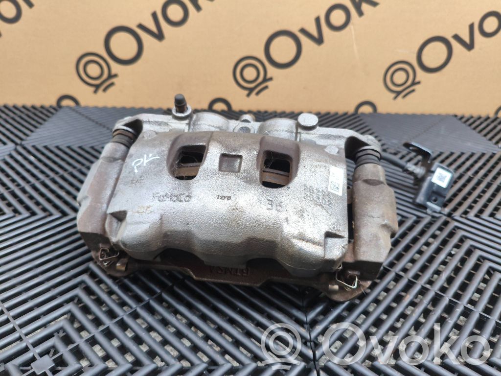 Ford Explorer VI Передний суппорт 