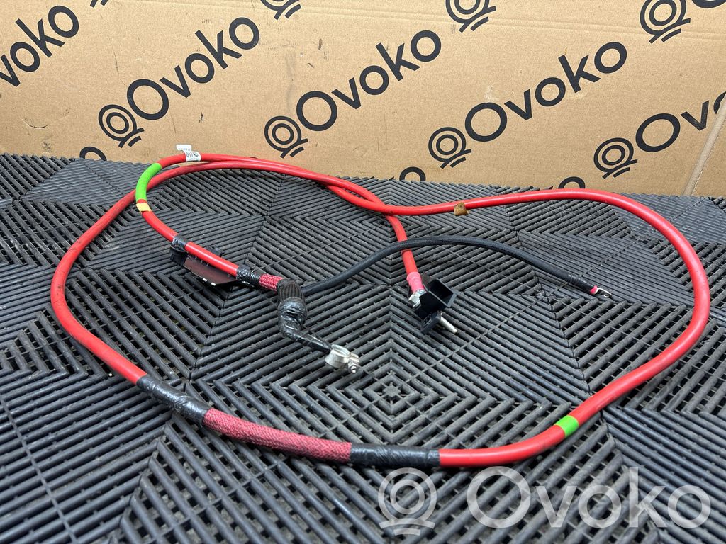 Dodge Challenger Pluskaapeli (akku) 