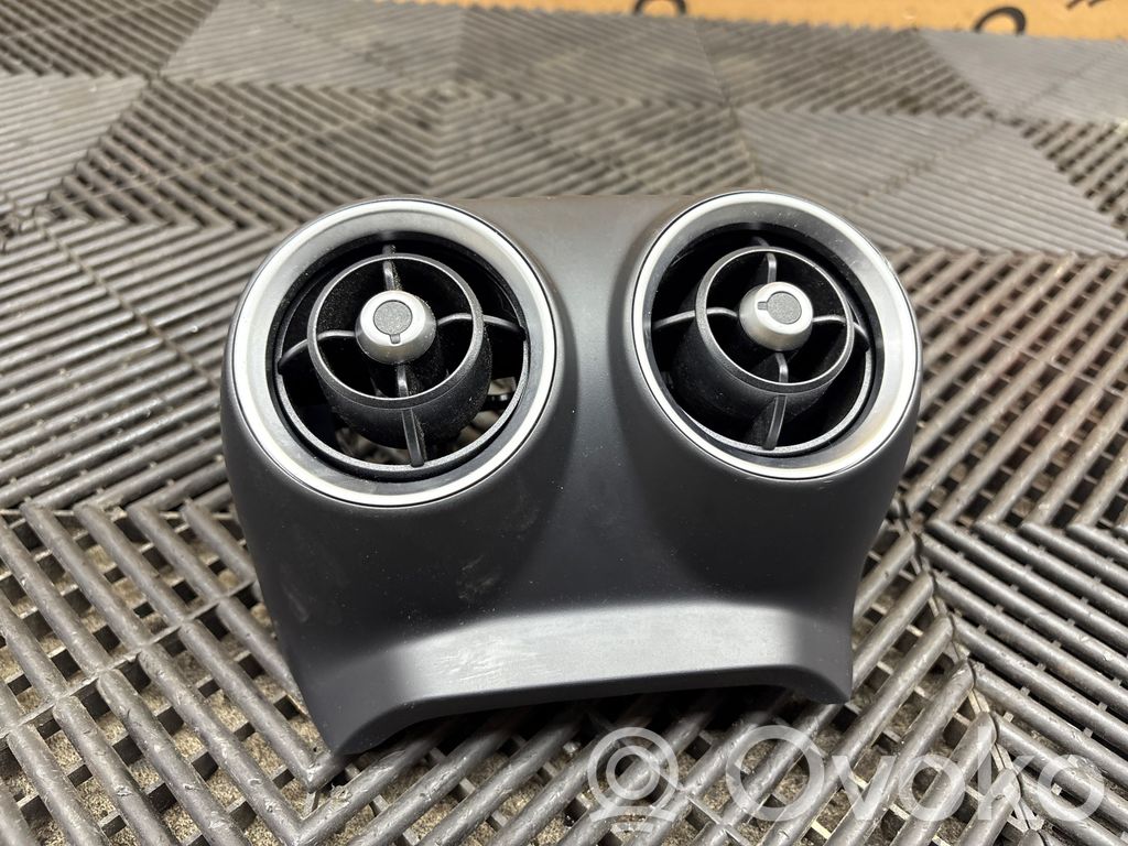 Alfa Romeo Stelvio Kratka nawiewu tylna tunelu środkowego 