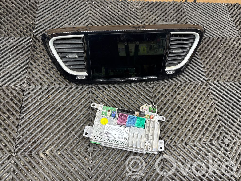 Chrysler Pacifica Monitor/display/piccolo schermo 