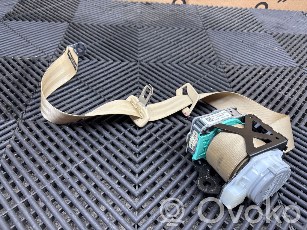 Audi A8 S8 D4 4H Sicherheitsgurt hinten Mitte