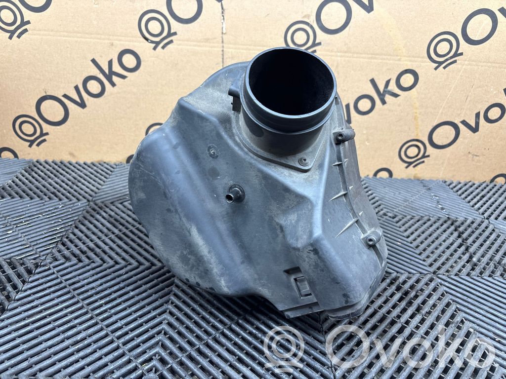 Audi A8 S8 D4 4H Ilmansuodattimen kotelo