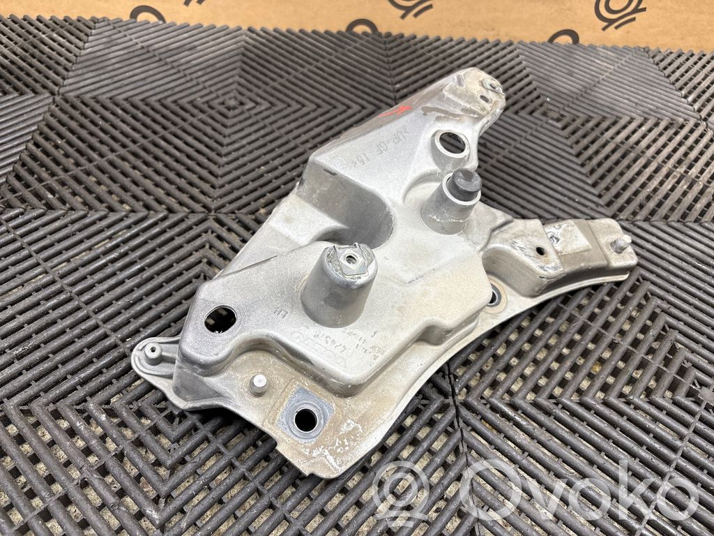 Volvo XC60 Headlight/headlamp mounting bracket 