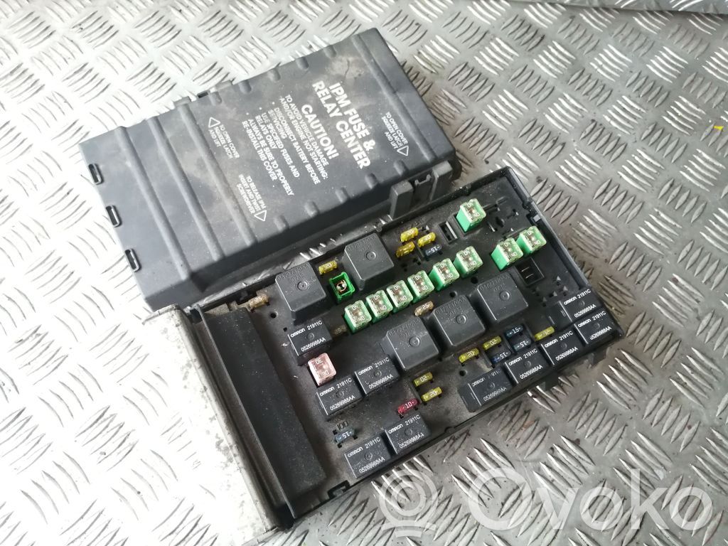 Chrysler Voyager Fuse module 