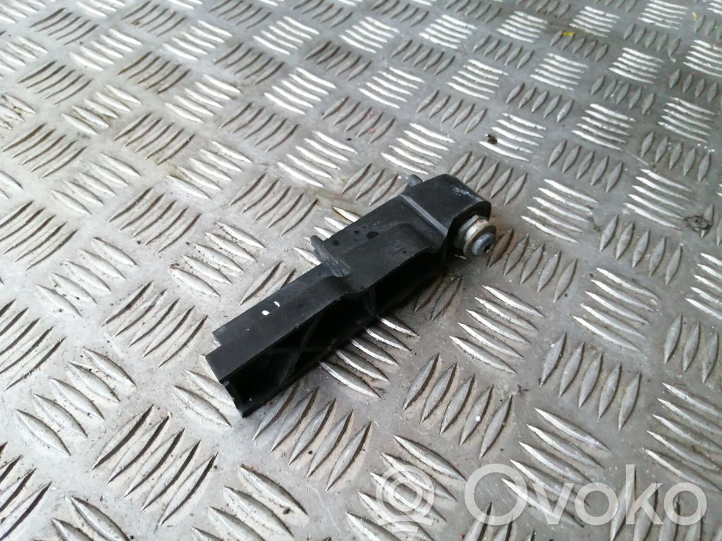 Audi A6 S6 C6 4F Front bumper mounting bracket 
