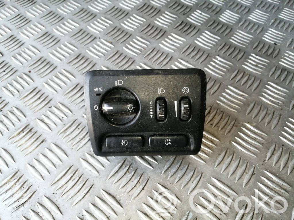 Light switch   8691751