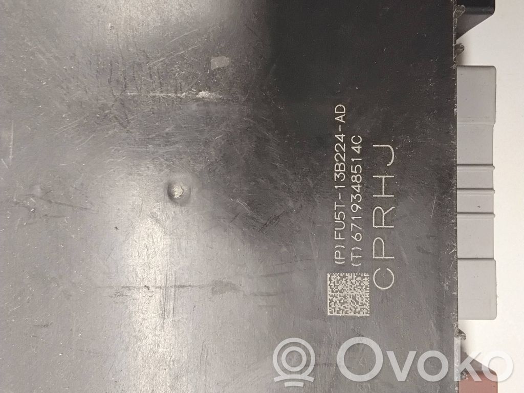 Ford Explorer VI Fuse module 