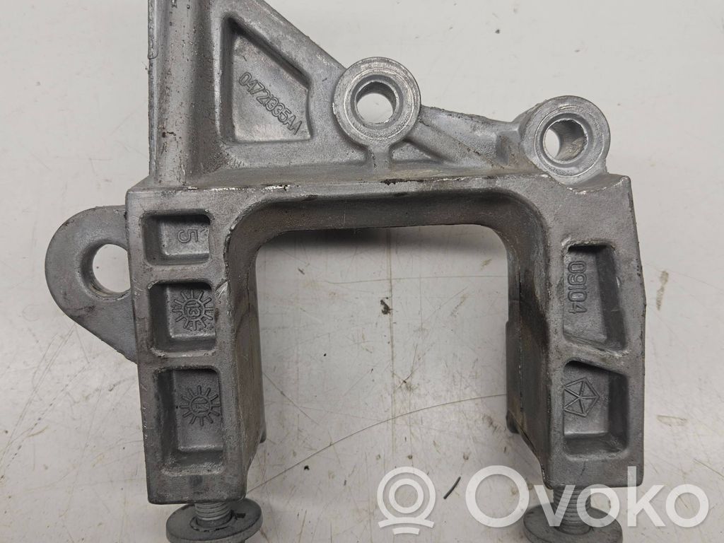 Chrysler Town & Country V Support de boîte de vitesses 
