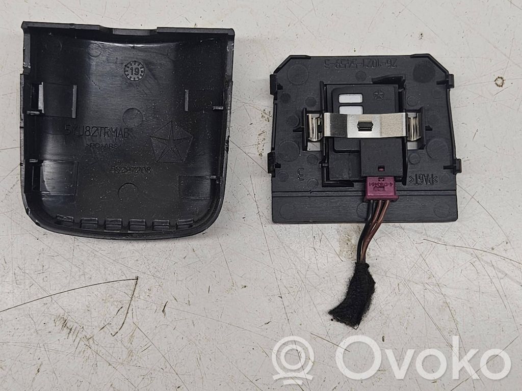 Chrysler Pacifica Rain sensor 
