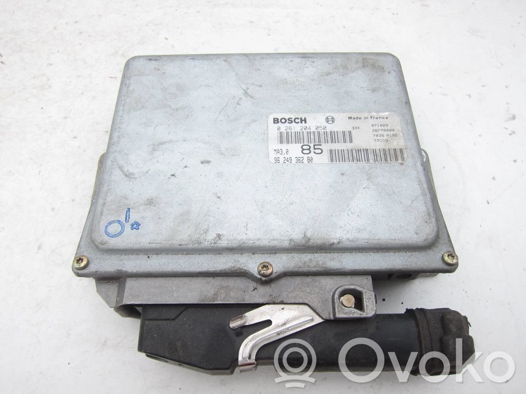 Peugeot 106 Engine control unit/module 
