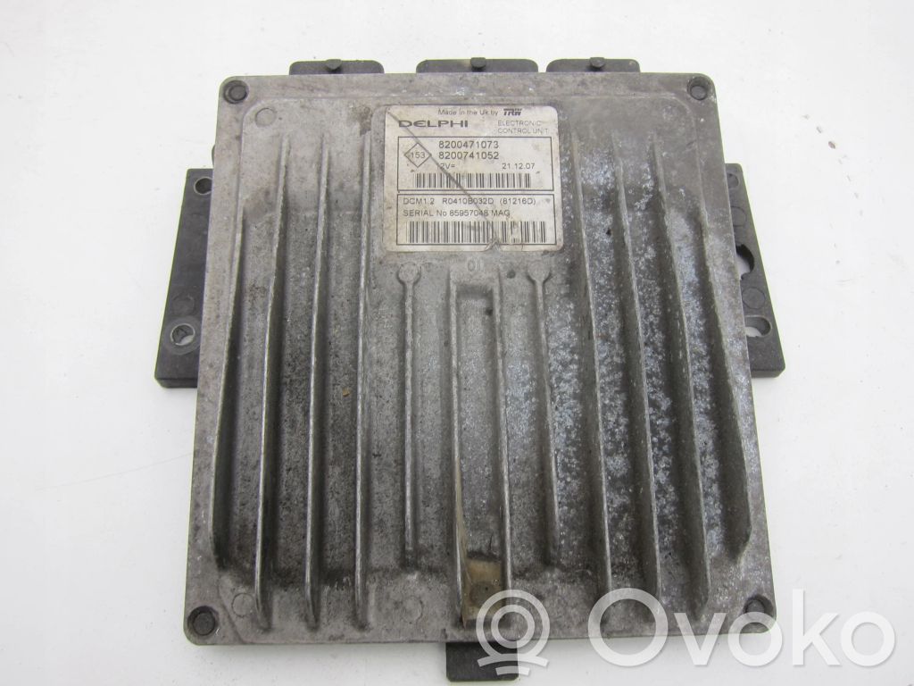 Renault Clio III Engine control unit/module 