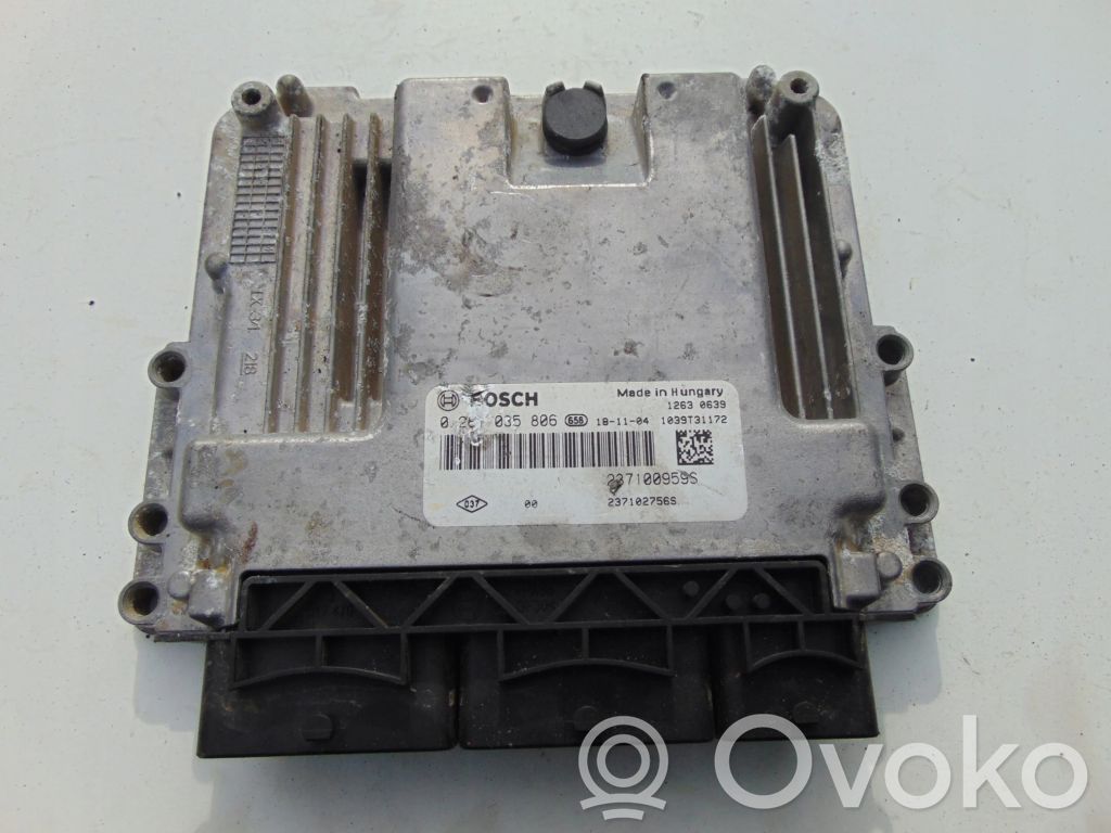 Renault Captur II Engine control unit/module 