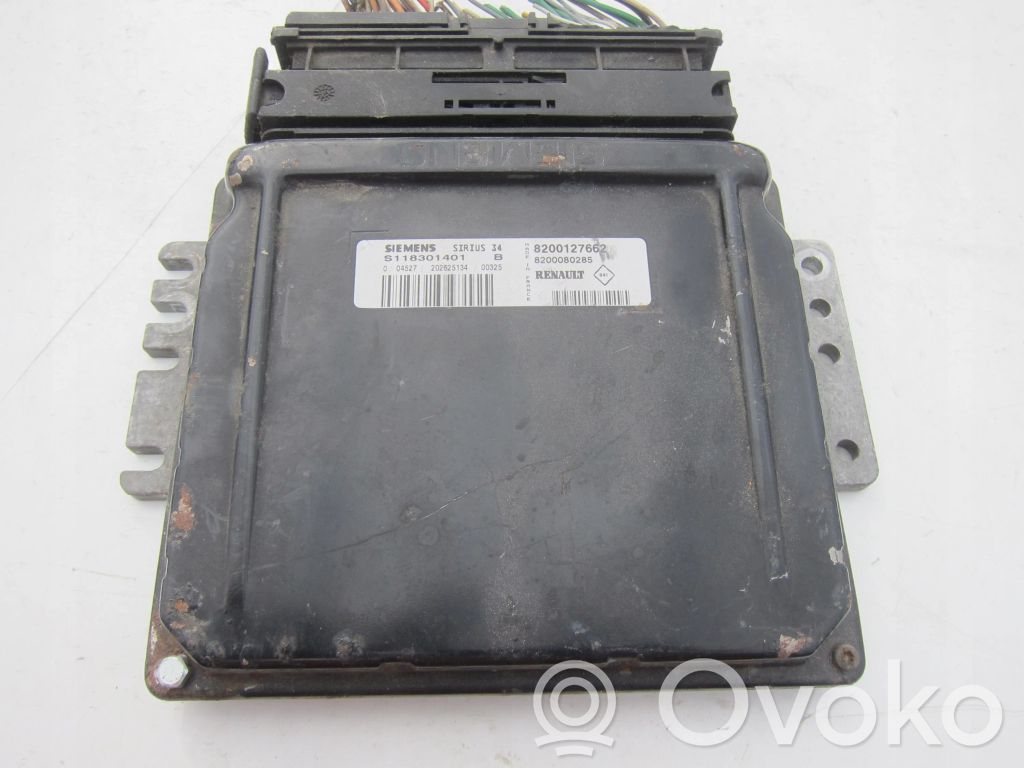 Engine control unit/module   8200127662,8200080285