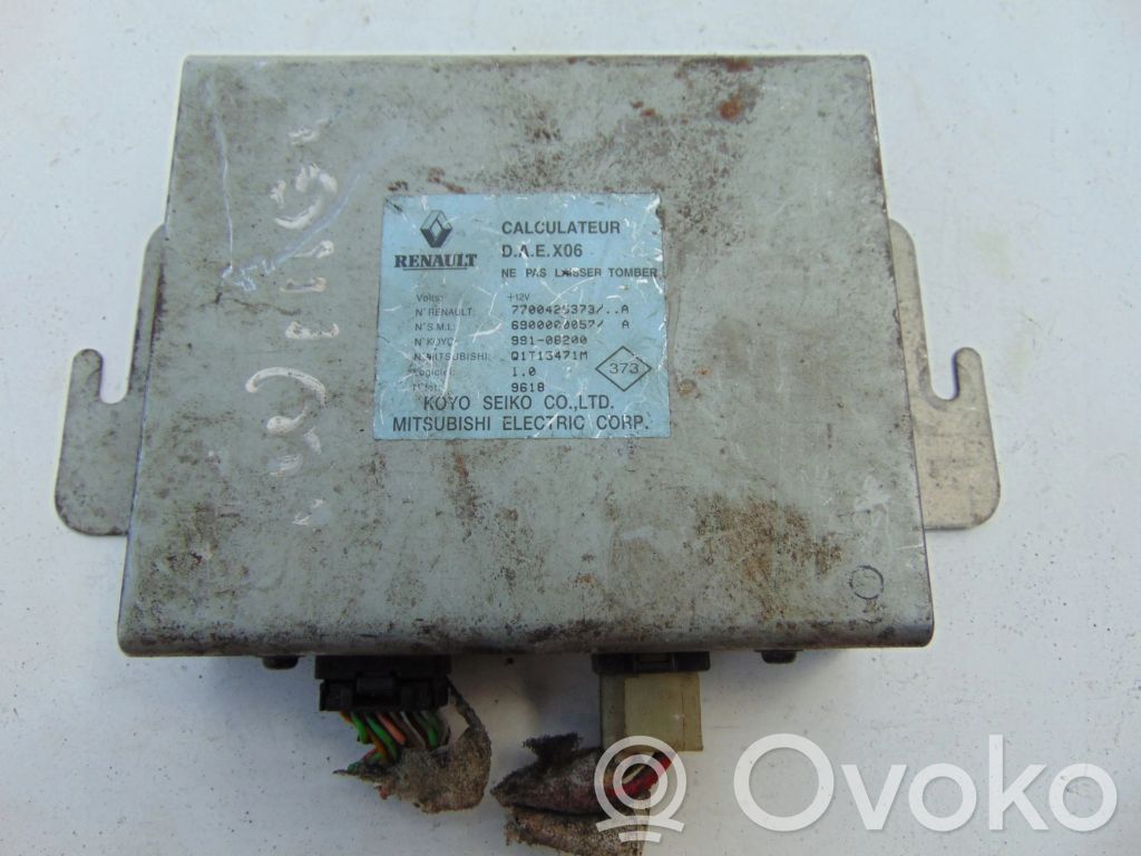 Renault Twingo I Engine control unit/module 
