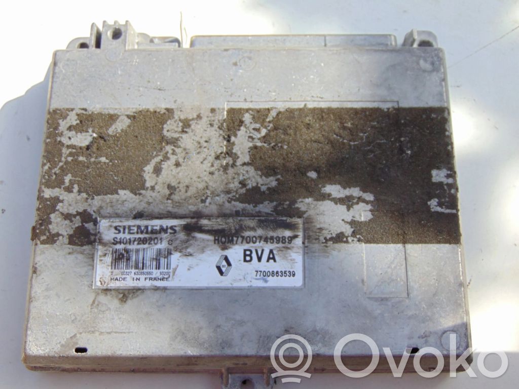 Renault Safrane Engine control unit/module 