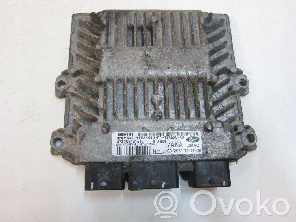 Ford Focus Engine control unit/module 