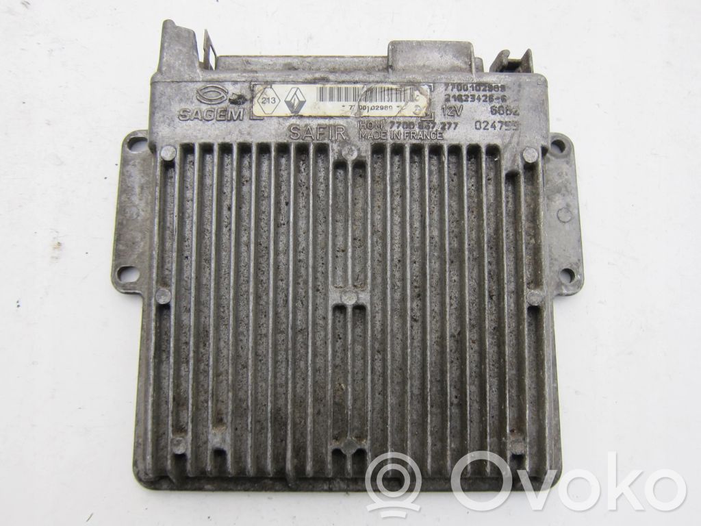 Renault Clio I Engine control unit/module 