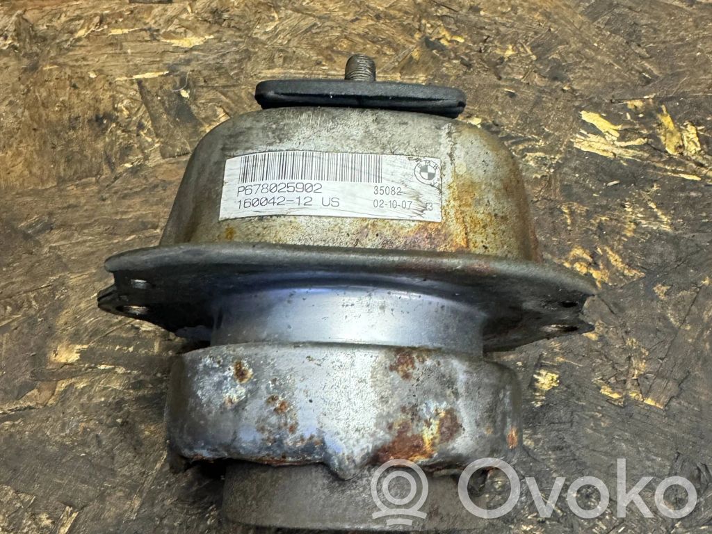 BMW X5 E70 Engine mount bracket 