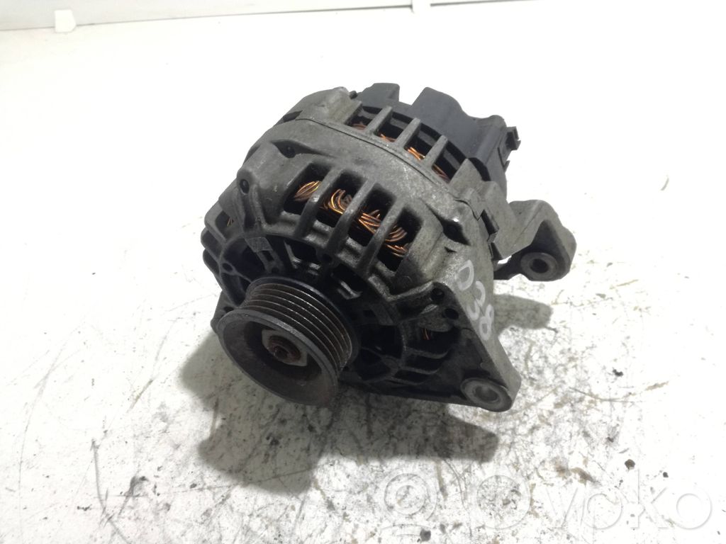 Volkswagen PASSAT B5.5 Generator/alternator 