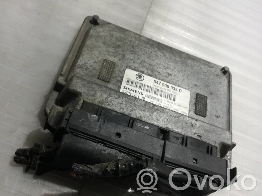 Skoda Fabia Mk1 (6Y) Engine control unit/module ECU 