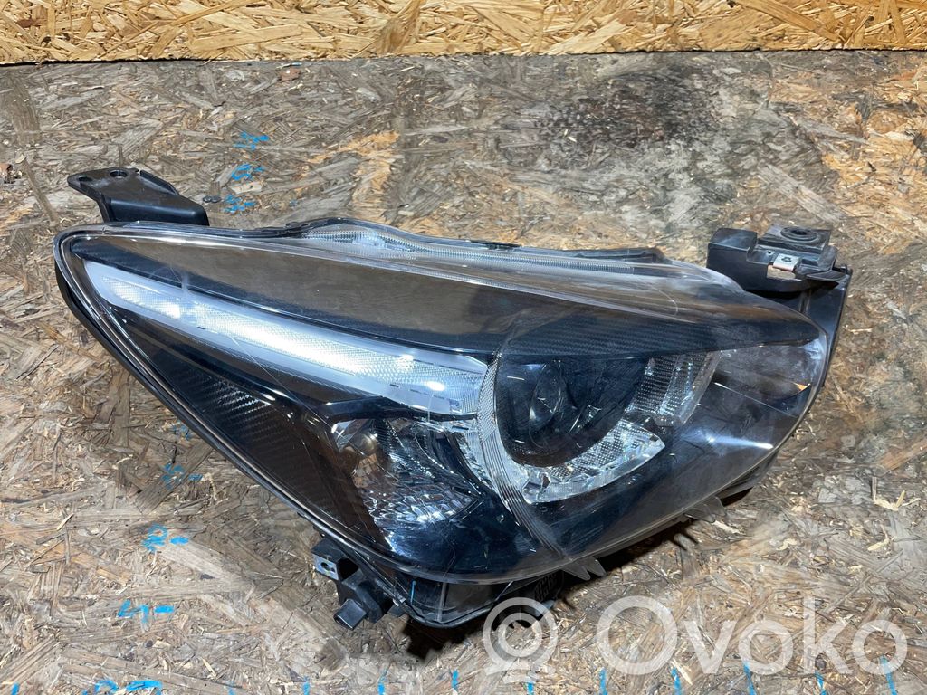 Mazda 2 Headlight/headlamp 
