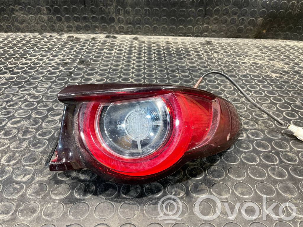 Mazda 3 Luz trasera/de freno 