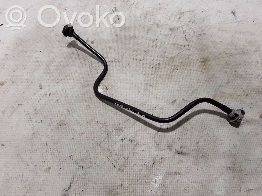 AUA24920 Audi Q5 SQ5 Tuyau de liquide de refroidissement moteur