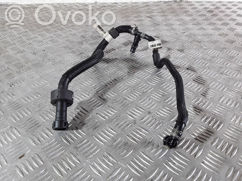 1353779999501 BMW 3 E90 E91 Leitung / Schlauch Kraftstoff, 2.47  