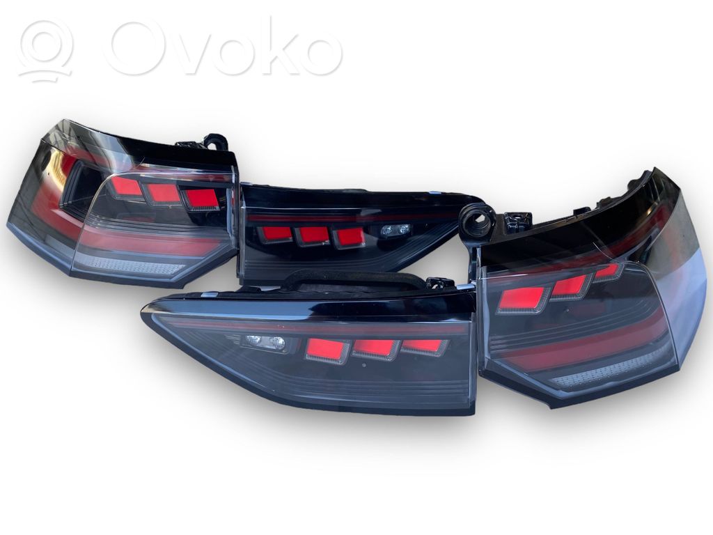 5H0945208B Volkswagen Golf VIII Rückleuchten Heckleuchten Satz Set  