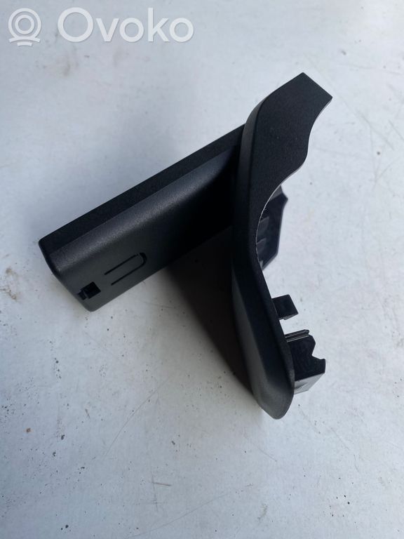 7368775 BMW 2 F46 Handlauf Dachhimmel, 10.00 € | RRR
