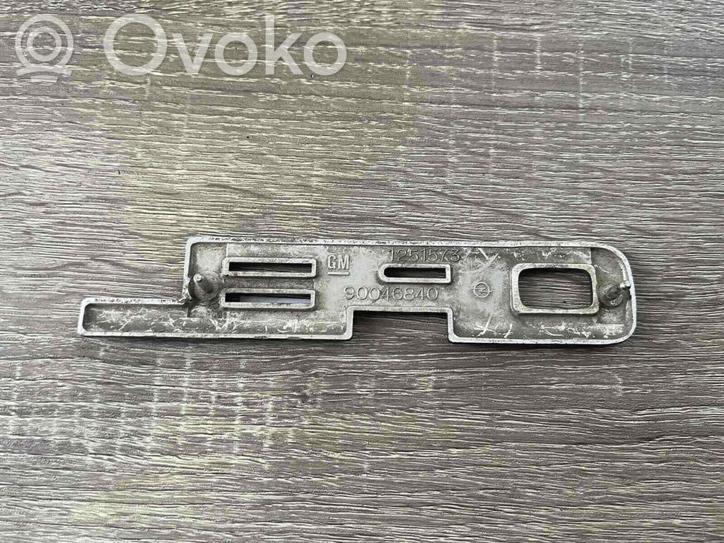 90046840 Opel Omega A Gamintojo ženkliukas/ modelio raidės