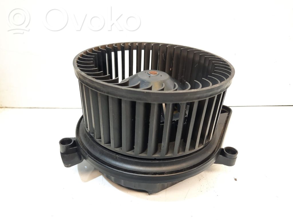 Mazā radiatora ventilators