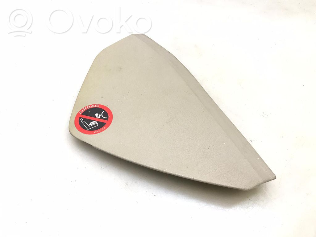 Paneļa dekoratīvās apdares vairogs (sānu)