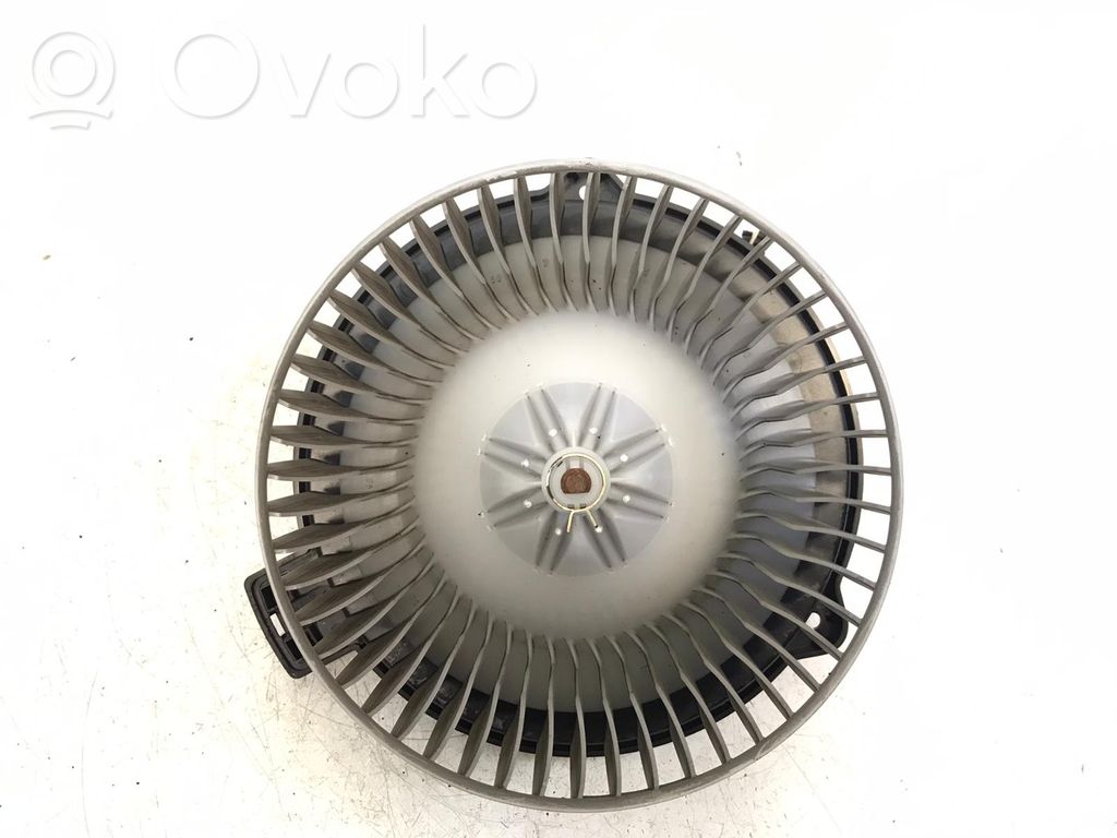 Mazā radiatora ventilators